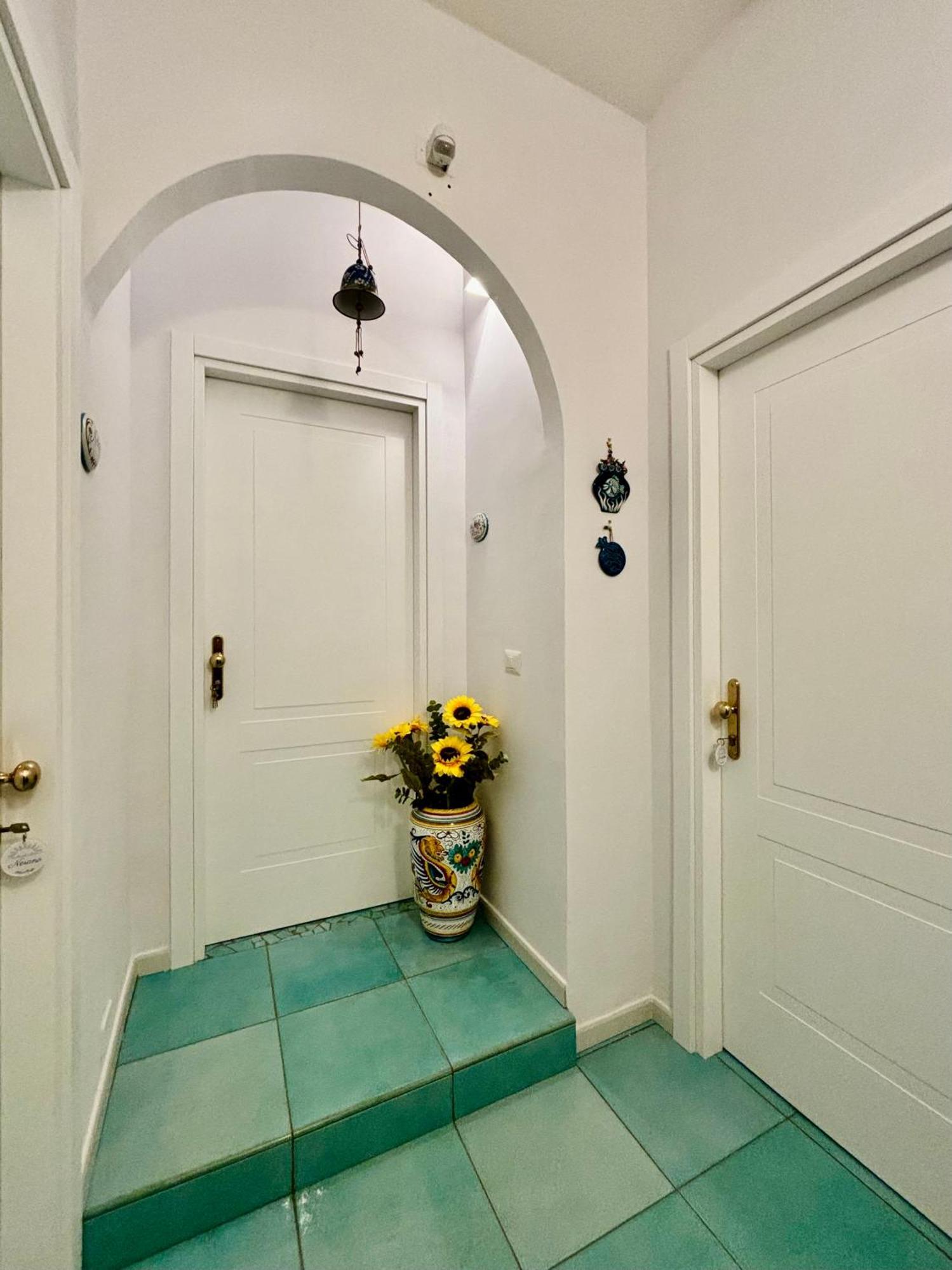 Bluemagi Hotel Sorrento Eksteriør billede