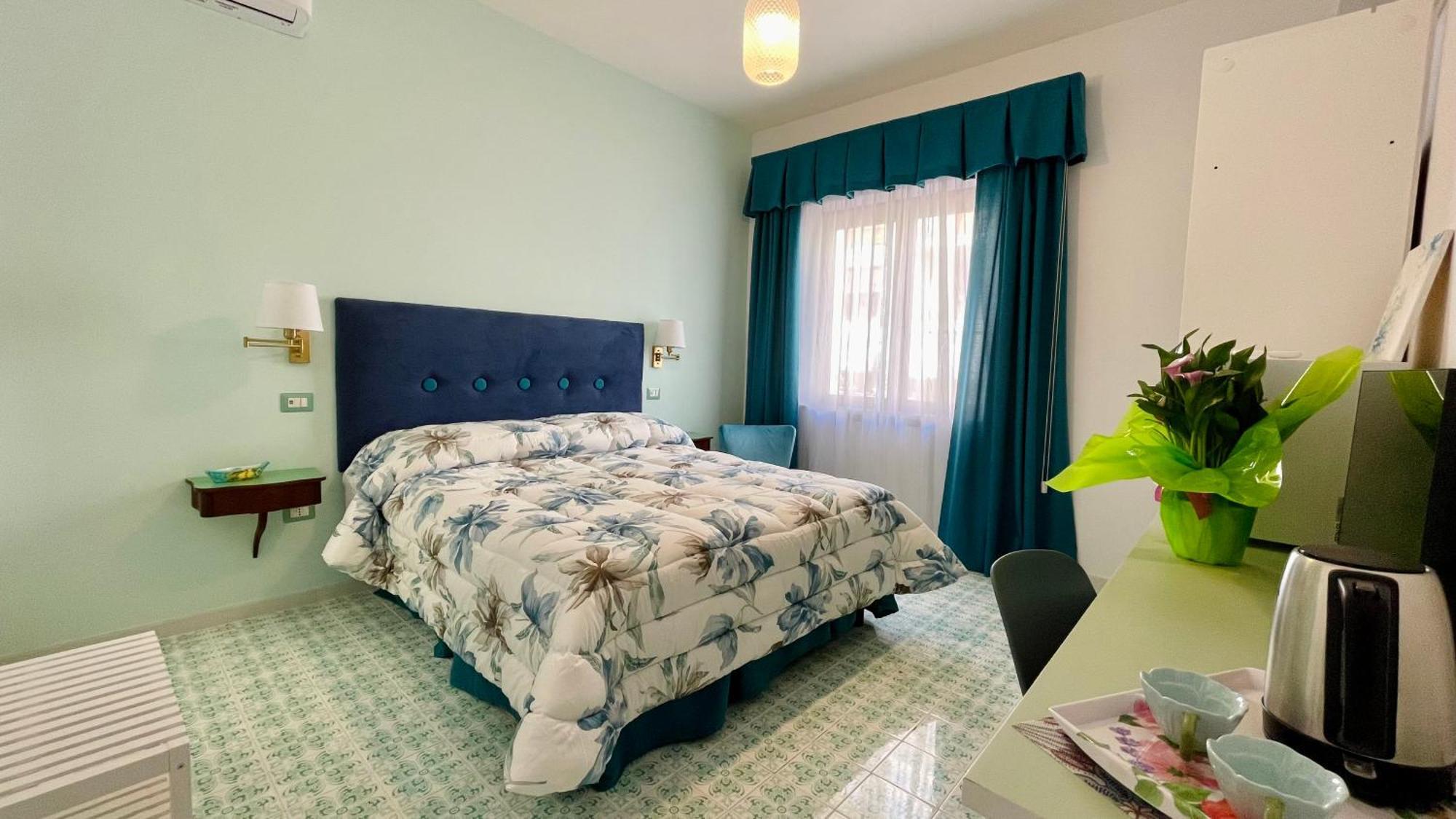 Bluemagi Hotel Sorrento Eksteriør billede